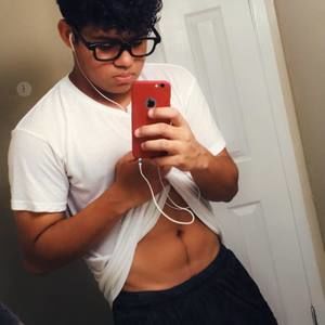 Meet your Posher, Leo